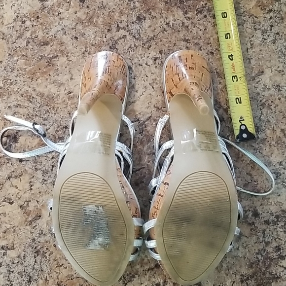 Charles David Silver Stiletto Shoes - Picture 2 of 4